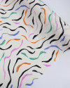 Tecido Viscose Texturizada Macro Riscos Colorido e Offwhite