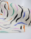 Tecido Viscose Texturizada Macro Riscos Colorido e Offwhite