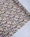 Tecido Crepe Salinas Italiano Desenho Floral Tons Pastéis e Creme