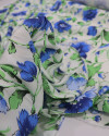 Tecido Viscose Italiano Flores Azuis, Verde e Creme