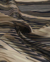 Tecido Crepe Chiffon Italiano Listras Ondulares Preto e Tons de Marrom