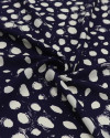 Tecido Viscose Macro Pingos Offwhite e Azul Marinho Noite