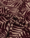 Tecido Viscose Texturizada Macro Folhagens Vinho e Salmão