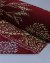 Tecido Viscose Arabescos em Cashmere Creme e Vermelho Rubi