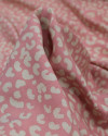 Tecido Viscose Animal Print Offwhie e Rosa