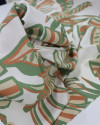 Tecido Viscose Folhagens de Bananeira, Verde e Offwhite