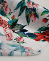 Tecido Viscose Italiano Ramos de Rosas Colorido e Branco