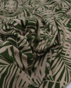 Tecido Viscose Texturizada Macro Folhagens Bege e Verde Musgo