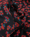 Tecido Viscose Italiano Ramos de Rosas Verde, Vermelho e Preto