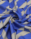 Tecido Viscose Italiano Estampa Geométrica Irregular Offwhite e Azul Índigo