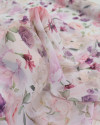Tecido Crepe Chiffon Italiano Toque de Seda Campo Floral Colorido e Branco