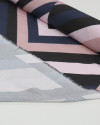 Tecido Viscose Italiano Estampa Macro Geométrica Irregular Tons de Rosa, Azul e Preto