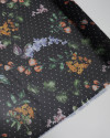 Tecido Crepe Chiffon Italiano Micro Poá Rosa e Ramos Florais Colorido e Preto