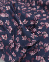 Tecido Crepe de Viscose Italiano Campo de Flores Rosa e Cinza Grafite