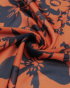 Tecido Crepe Silk FIno Italiano Ramos Florais Preto e Terracota