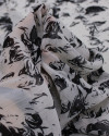 Tecido Crepe Chiffon Texturizado Italiano Estampa Abstrata Preto e Offwhite