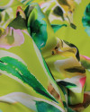 Tecido Crepe Silk Italiano Macro Folhagens Abstratas Colorido e Verde Oliva