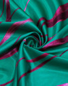 Tecido Crepe Silk Italiano Listras Onduladas Tons de Rosa e Verde
