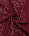Tecido Viscose Texturizada Paisley Delicado em Recortes Bege e Vermelho Carmim
