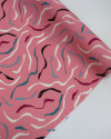 Tecido Viscose Texturizada Macro Riscos Colorido e Rosa Chiclete