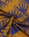 Tecido Viscose Texturizada Macro Folhagens Azul Bic e Ocre