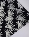 Tecido Viscose Texturizada Macro Folhagem Offwhite e Preto