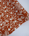 Tecido Viscose Texturizada Folhas e Espirais Creme e Ferrugem