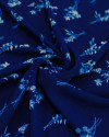 Tecido Crepe Koshibo Buquê Floral Tons de Azul