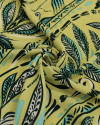 Tecido Crepe Koshibo Ramos Abstratos Entre Listras Verde e Amarelo Requinte