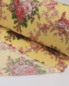 Tecido Crepe Sarjado Macro Buquê Floral Rosa, Verde e Amarelo