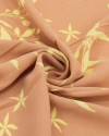 Tecido Crepe Koshibo Ramos de Flores Amarelo Manteiga e Castanho