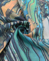 Tecido Crepe de Seda Mista Estampa Abstrata Argila e Tons de Verde