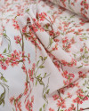 Tecido Crepe Koshibo Leve Ramos Floraias Colorido e Branco