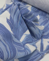 Tecido Linho Misto Estampado Macro Folhas Tons de Azul e Branco