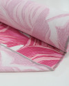 Tecido Linho Misto Estampado Macro Folhas Tons de Rosa e Branco