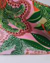 Tecido Viscose Macro Tucanos e Folhagens Terracota, Verde e Rosa