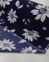 Tecido Crepe Koshibo Leve Margaridas Branco e Azul Marinho