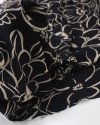 Tecido Crepe Koshibo Leve Macro Rascunho Floral Nude e Preto