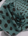 Tecido Crepe Salinas Poá Médio Irregular Preto e Verde