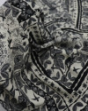 Tecido Viscose Estampa Lenço Tropical Creme e Preto