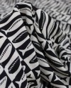 Tecido Viscose Premium Sardine Geométrico Preto e Cru