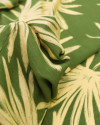 Tecido Viscose Texturizada Macro Folhagens Amarelo e Verde Oliva