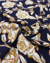 Tecido Viscose Texturizada Rosas de Outono Creme e Azul Marinho