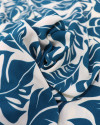 Tecido Crepe Koshibo Macro Folhagens Azul Petróleo e Creme
