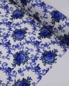 Tecido Crepe Sarjado Buquês de Flores Verde, Tons de Azul e Offwhite