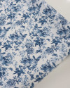 Teccido Crepe Salinas Italiano Ramos Florais Azul Petróleo e Branco