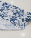Teccido Crepe Salinas Italiano Ramos Florais Azul Petróleo e Branco