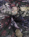 Tecido Crepe Chiffon Texturizado Italiano Tapete Floral Colorido e Preto