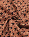 Tecido Viscose Texturizada Micro Estampa Étnica Bege, Preto e Marrom Claro