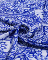 Tecido Crepe Salinas Estampa Paisley e Flores Azul e Branco